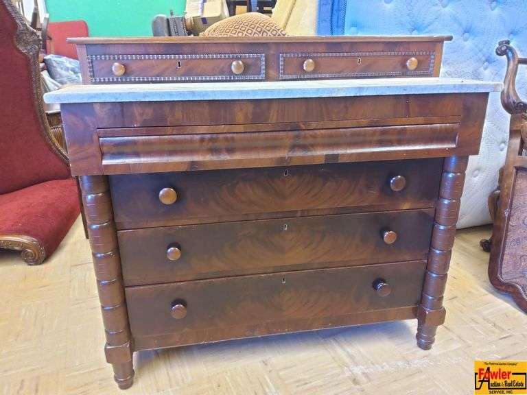 Vintage Bureau image