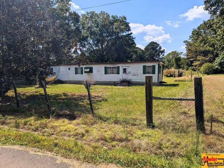 3-Bedroom Mobile Home On 1-Acre± Lot in Hazel Green, AL.  An ideal income producer. image