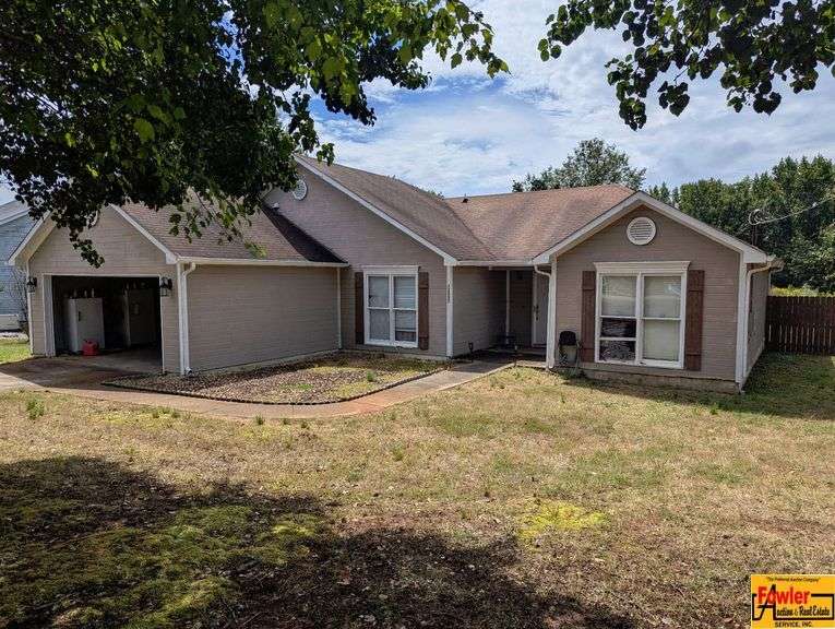 Charming 3-Bedroom Home On 1-Acre± Lot In Great Location