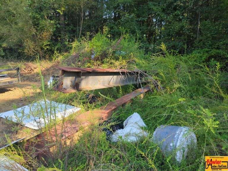 Mixed Lot of Metal Scraps and Container image