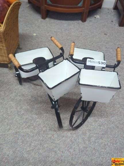 Decorative Metal Bicycle Planter Set image
