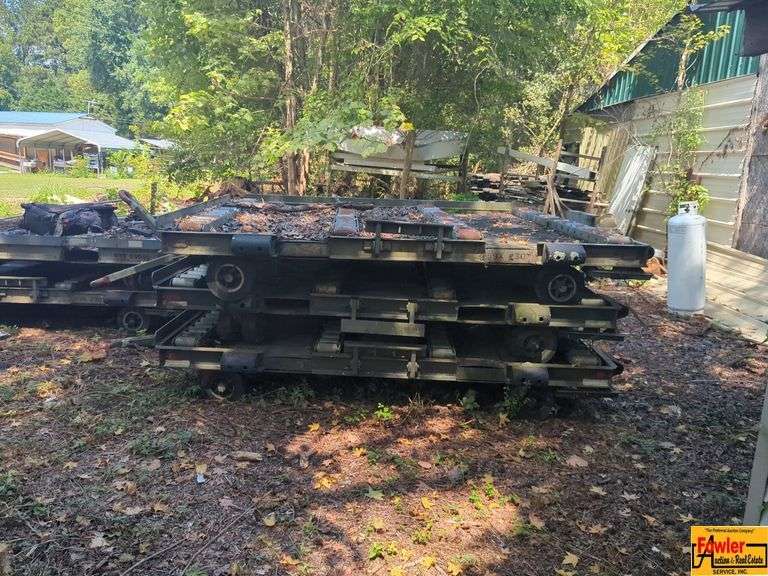 Wheeled Military Cargo Trailers With Rollers For Offloading image