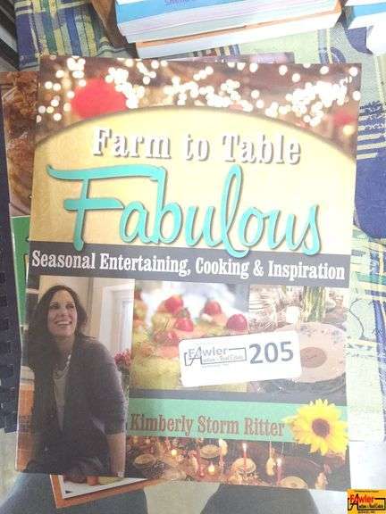 Cookbook Collection: Georgia, Family Favorites, Moon River and More image