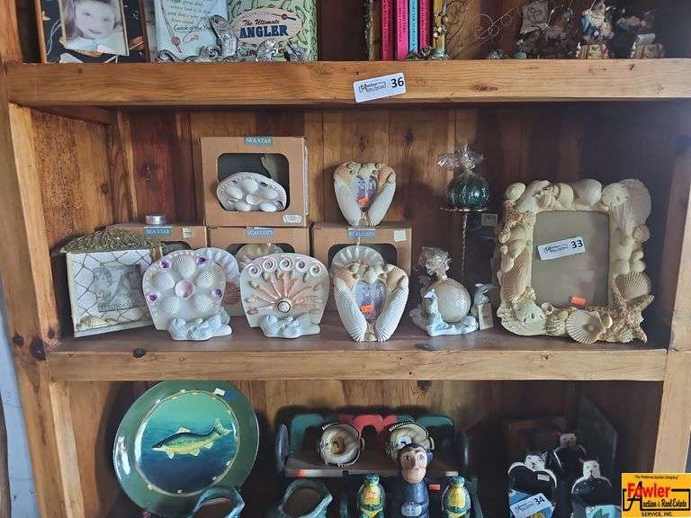 Seashell Picture Frames and Coastal Decor image
