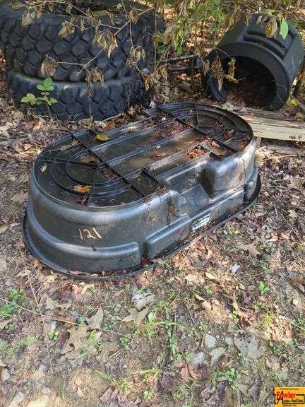 Stock Tank and Tire Set image