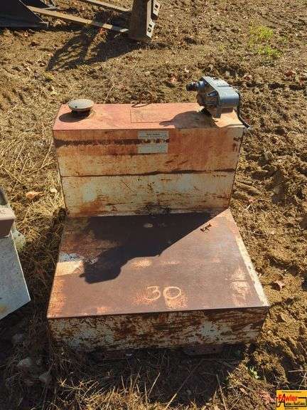 L-Shaped Auxillary Fuel Tank image