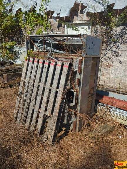 Scrap Metal & Wood image