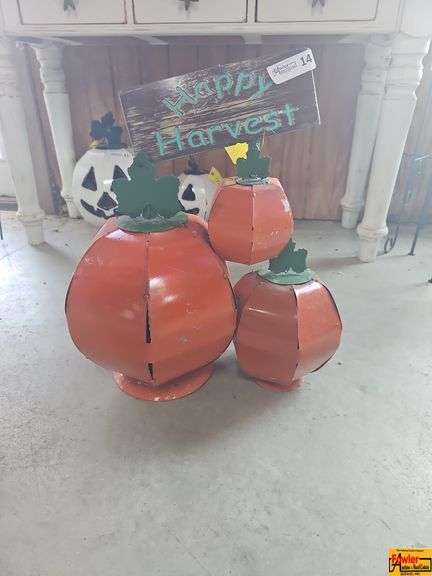 Metal Pumpkin Trio with Happy Harvest Sign image