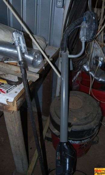 Porter Cable Drywall Sander & Vacuum (Shop Vac Not Included) image