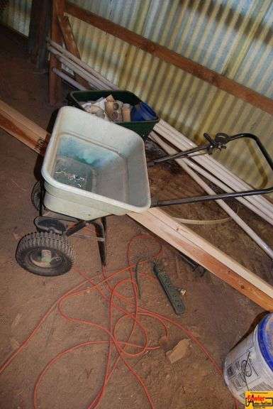 GreenThumb Lawn Spreader image