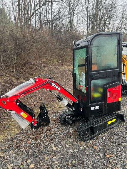 MICA - VA13C - Mini Excavator- 13.5 H. P. - S# VA13C240830 - *Needs Front Glass*