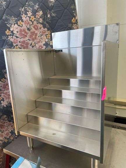 Perlick Bottle Display Unit - 2ft x 2ft x 30in