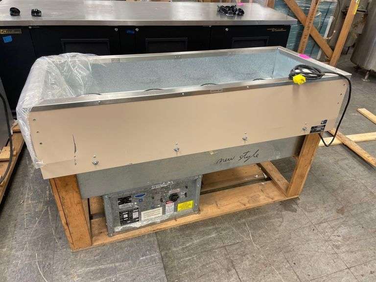 Valu-Line Four Pan Warmer - 1PH - Model No. 4441120 - 58in x 2ft x 13in