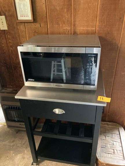 Panasonic 1200W Microwave 15 x 20.5 x 12.5in and Stand 24in x 20 x 34in