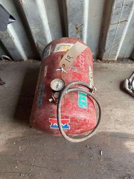 Portable Air Tank 18in. L.