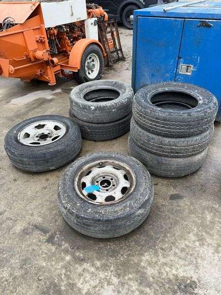 Tire Assortment 225/70/16