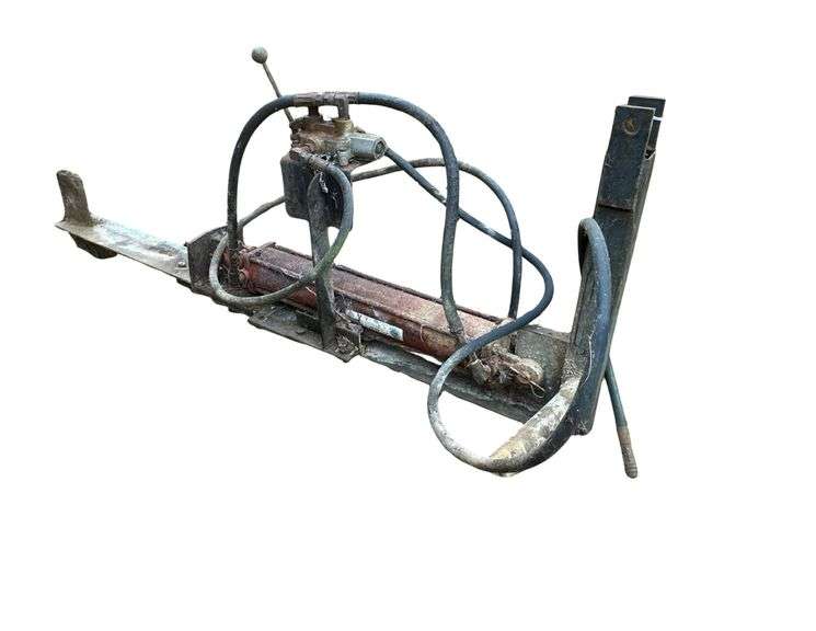 Dana Corp HydraulicLog Splitter Attachment - 4x24 - 3 Pt. Hitch image