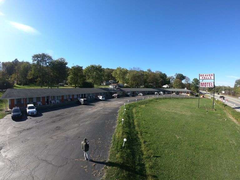 Hospitality Property Auction - 27 Room Motel - Beaver Falls, PA image