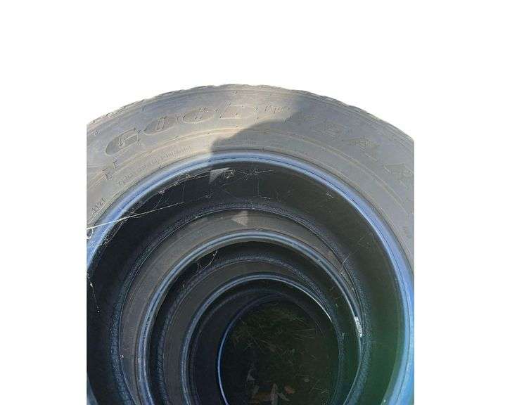 Goodyear Wranglers Set Of 4 265/70/16 image