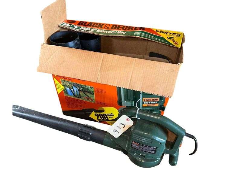 Black & Decker Electric Vac N Mulch With Box & Attacments image