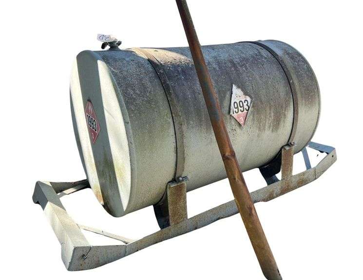 Approx. 500 Gallon Fuel Tank on Skid image