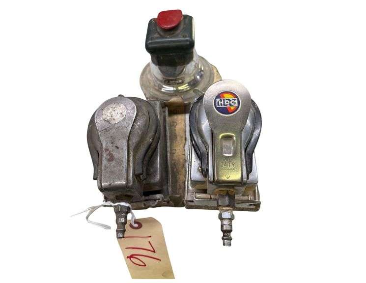 (3) Pneumatic Palm Sanders image