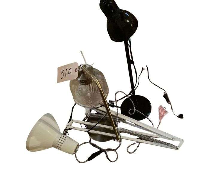 3 Desk Lamps 2 With a Base image