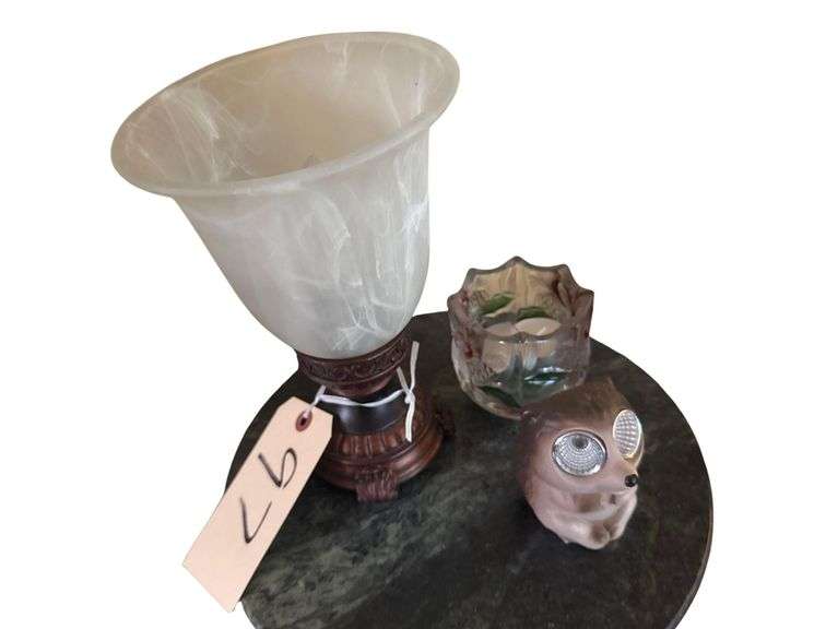 Lamp and Misc. image