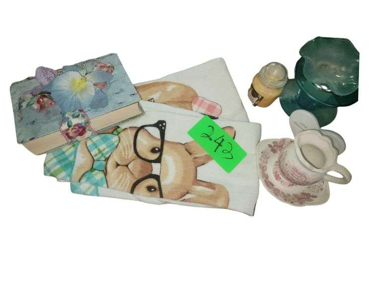 Collectibles - Bunny Towels image