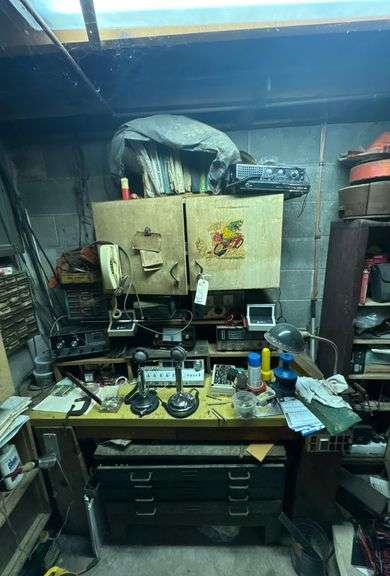 HUGE Lot of Short Wave / HAM Radio Equipment - Hobbyist Set up - Everything Goes - Microphones - Radios - Tuners - Handheld Radios - All Types of Parts and Supplies - Cobra 2000 GTL Ham Radio - Speakers - Cobra 139 - CB’s - TYPE RM 503 Oscilloscope - AND MORE - MUST SEE image