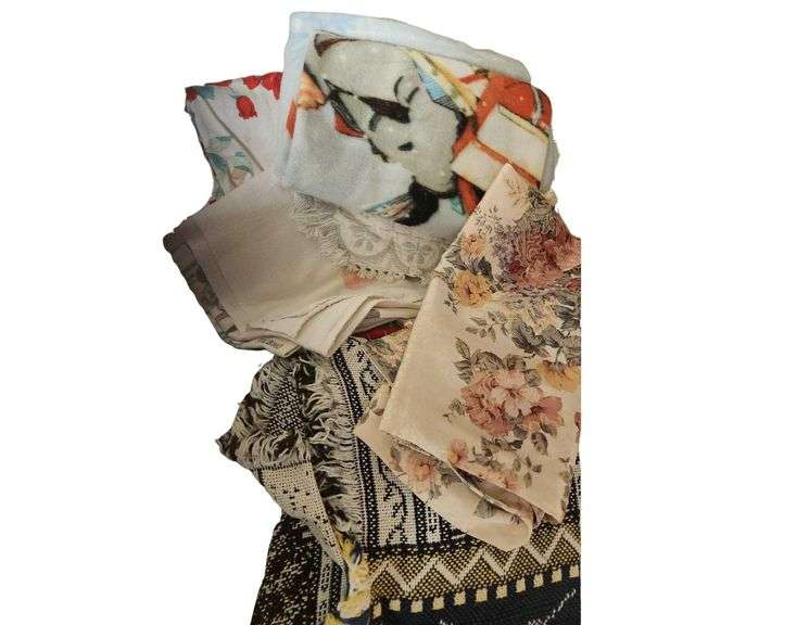 Rugs - Table Cloths - Work Gloves image
