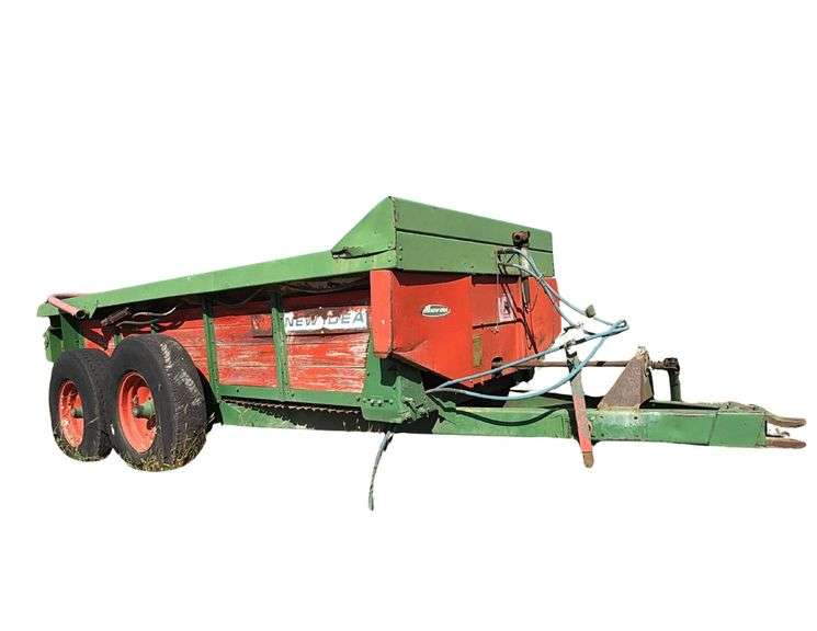 Avco New Idea Manure Spreader - PTO image