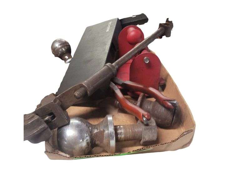 Tow Hitches - Pipe Cuter - Caliber image