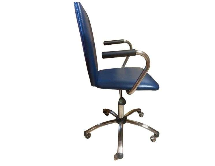 Blue rolling chair image