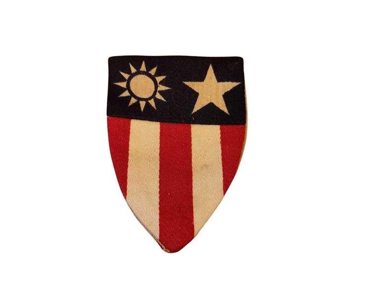 WW2 US China Burma India Theater of Operation Shoulder Sleeve Insignia Patch, a rare and historical piece of military memorabilia.