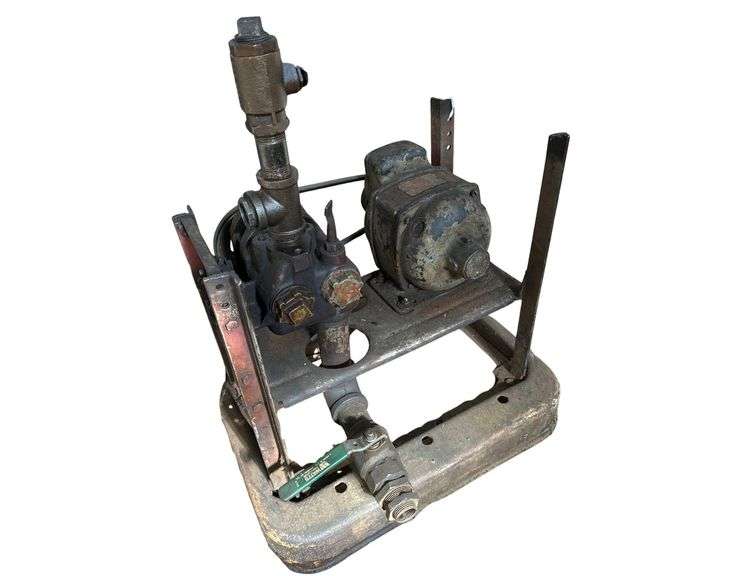 Vintage Pump image