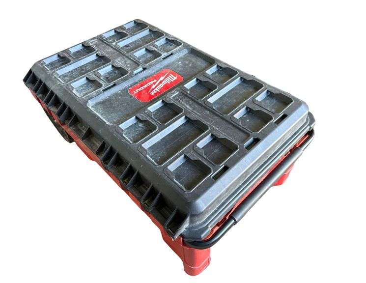 Milwaukee Packout Rolling Tool Chest - 23" x 35" x 13" image