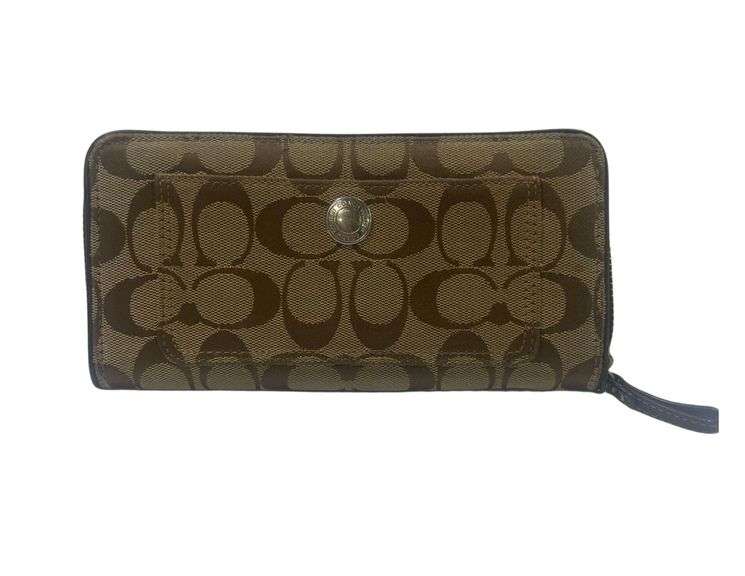 Coach Zippy Wallet