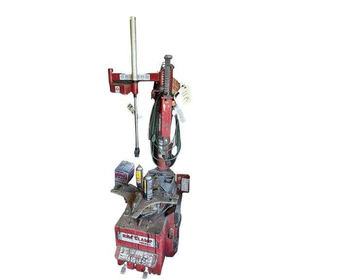 Coats Rim Clamp 7060AX Tire Changer image