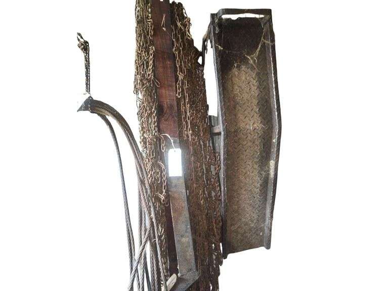 Hanging Chains image
