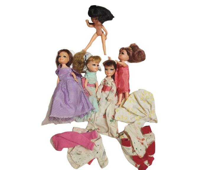 Small Case with Uneeda Tiny Teen Dolls image