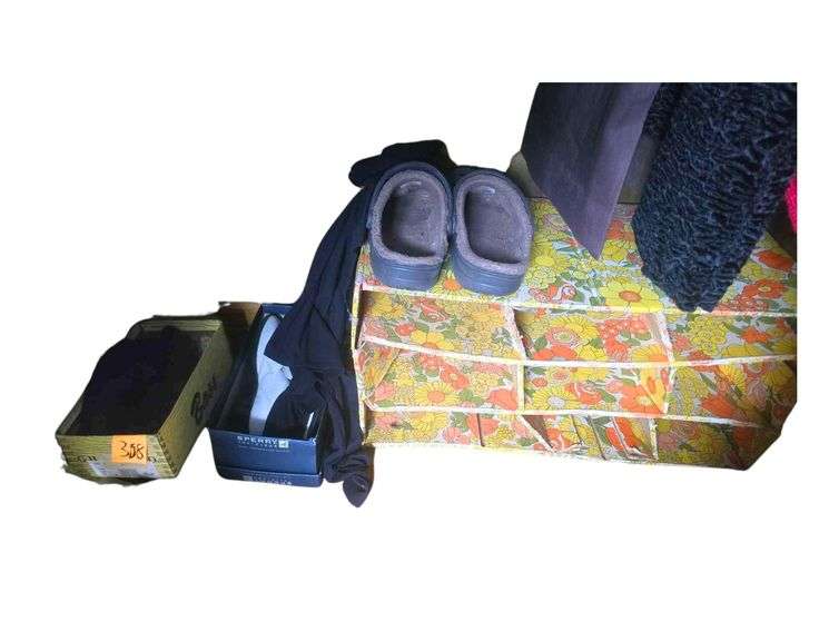 Mens Size 10 shoes and Vintage Shoe Rack image