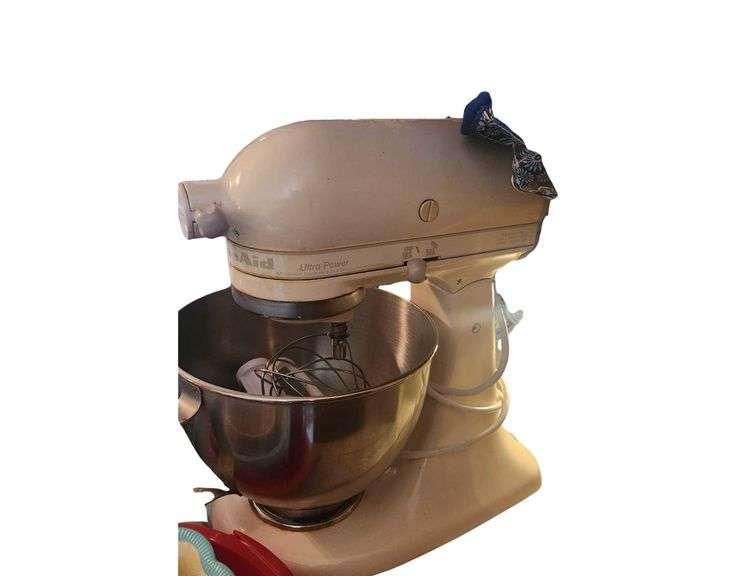 Kitchen Aide Mixer image
