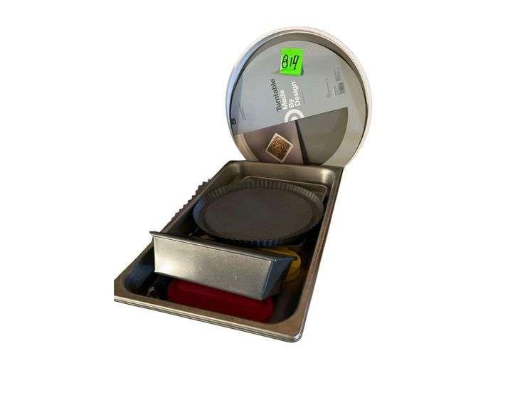 A21x13x2.5 Inch Tray Bread Pan and a Turnable Tray image