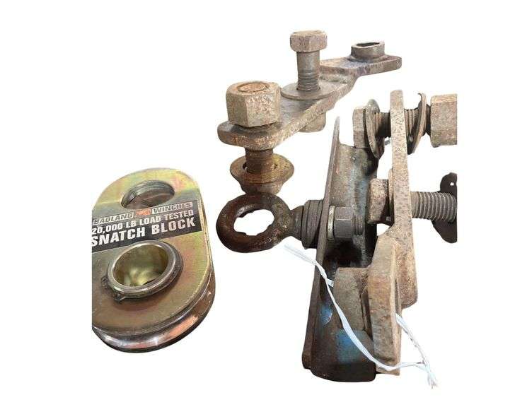 Badland Winch Snatch Block - 20,000lb Capacity image