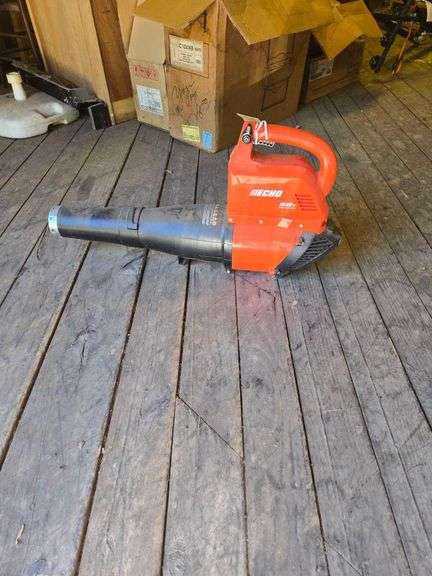 Echo Leaf Blower. Needs Battery. Large Push Broom image