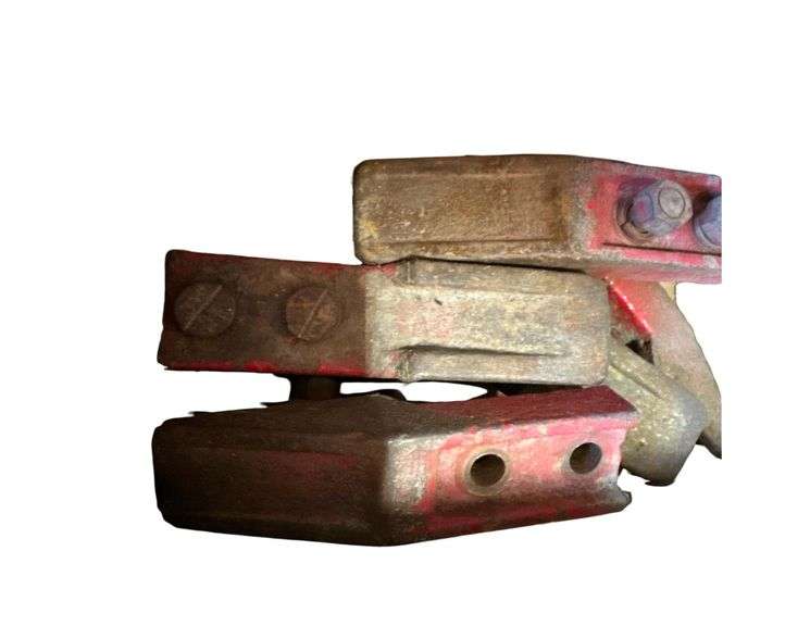Bucket Teeth For Heavy Equipment image