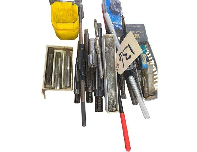 Adjustable Threaders and Various Sized Taps image