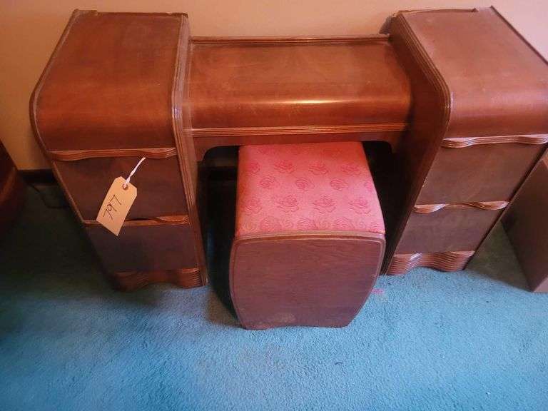 Make up Stand with Stool image