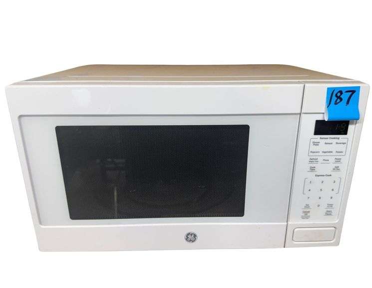 GE Microwave Like New image